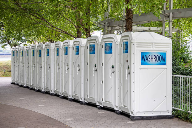 Best High-end porta potty rental  in Neoga, IL
